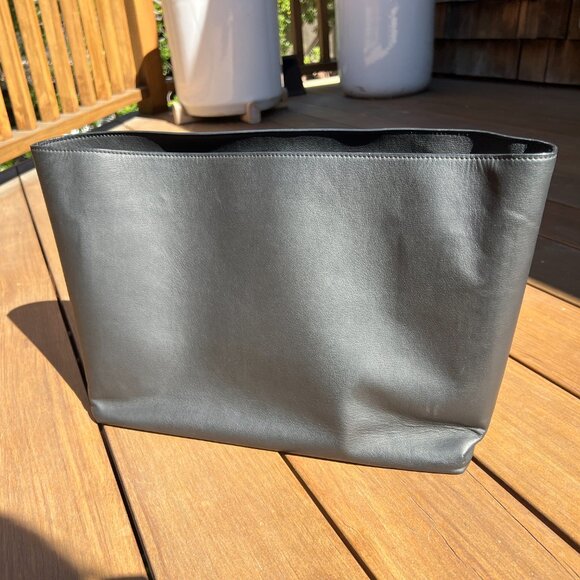 CUYANA Classic Easy Tote Insert Black/Blush Microsuede - Picture 9 of 16